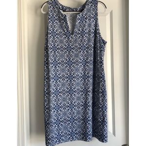 LANDS END JERSEY COTTON TILE PRINT DRESS
